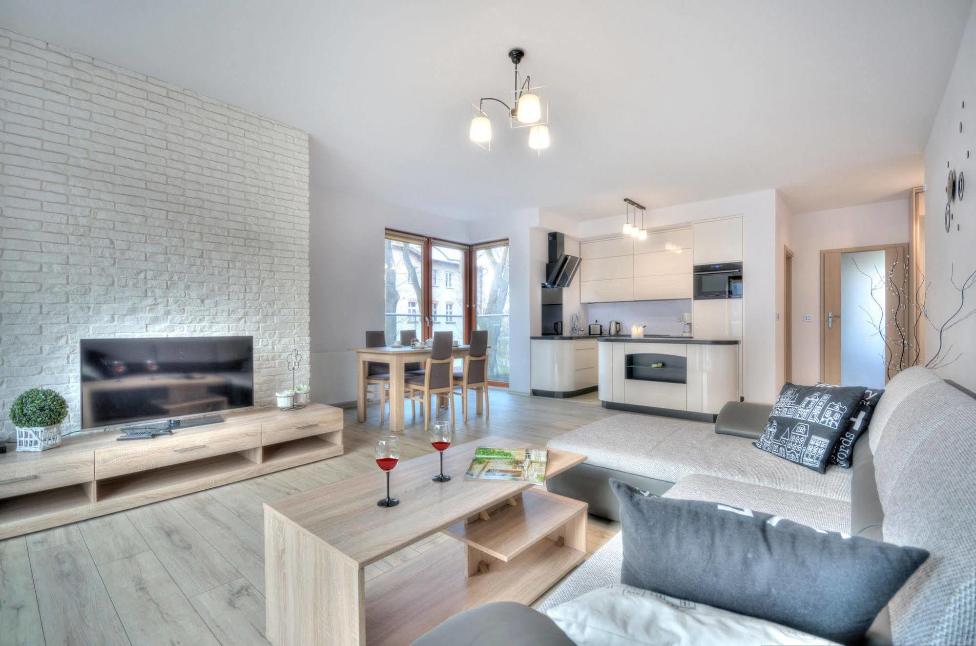 Dom & House - Apartments Sopot Kamienny Potok Eksteriør billede